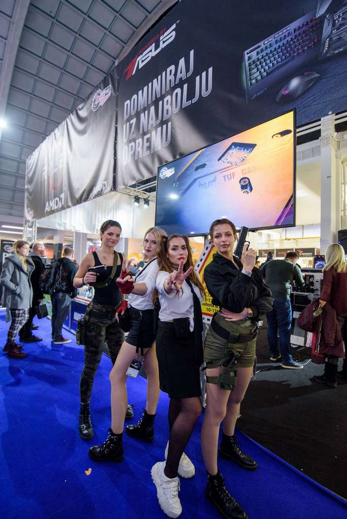 Fotografiranje pozornice na Infogamer eventu
